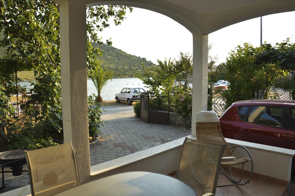 Holiday House Maja Podglavica Extérieur photo